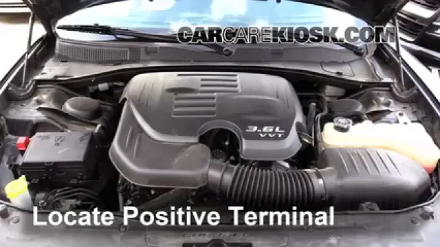 2015 Dodge Charger SE 3.6L V6 FlexFuel Batería Encendido de puente